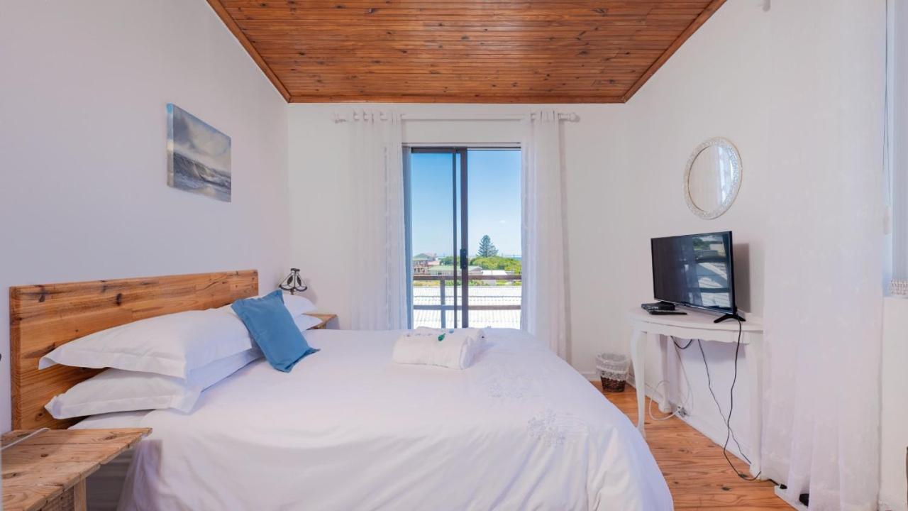 Suikerbekkie Apartamento Struisbaai Exterior foto